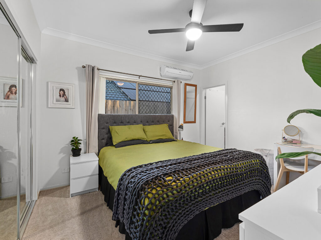 5 Gelu Court, Springfield Lakes, QLD 4300