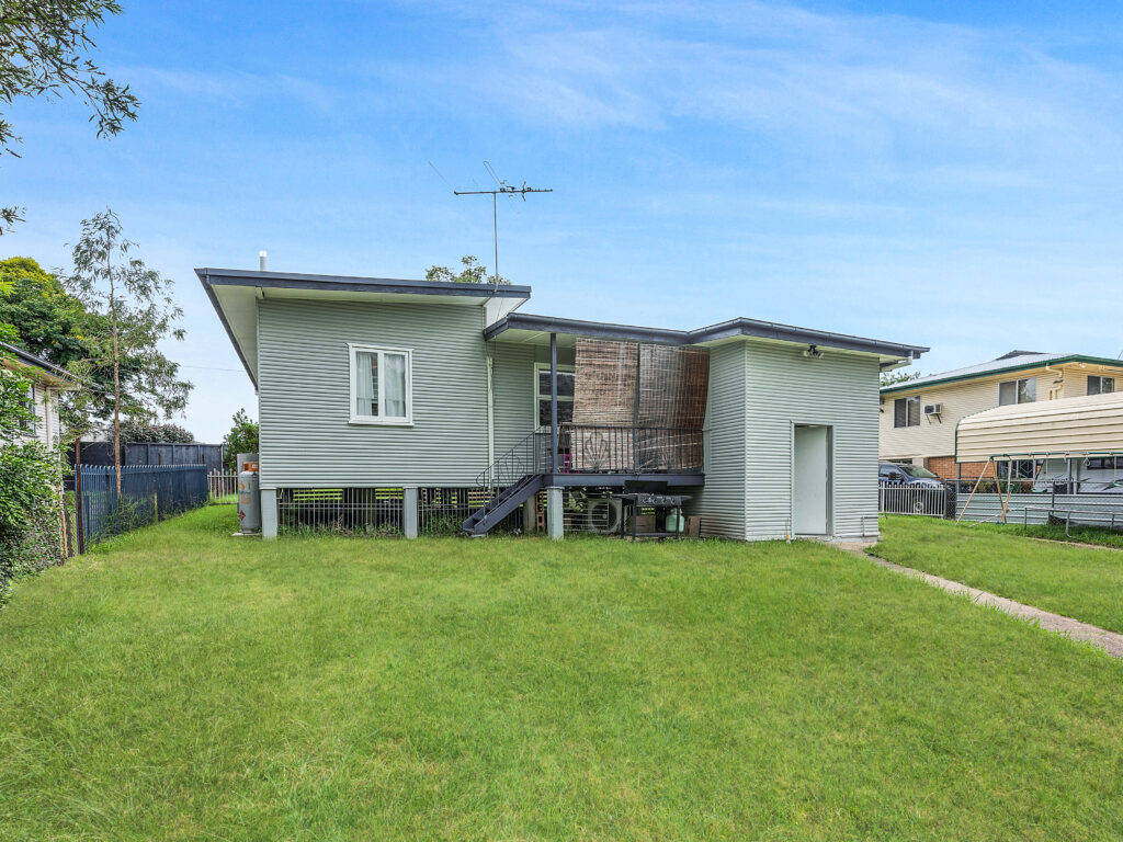 15 Bottomley Street, Brassall, QLD 4305