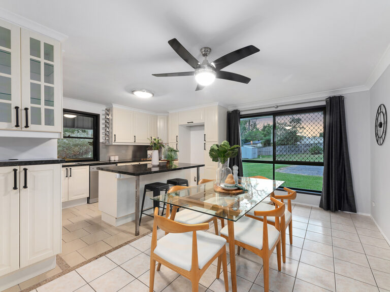15 Wallaroo Court, Greenbank, QLD 4124