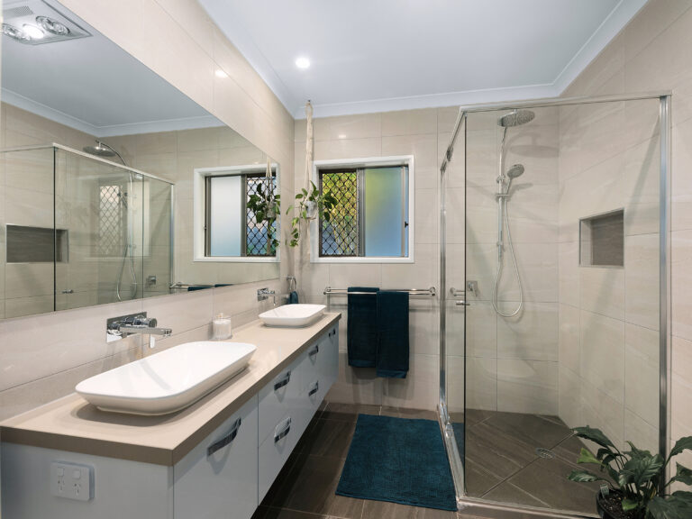 128 Parkway Avenue, South Ripley, QLD 4306