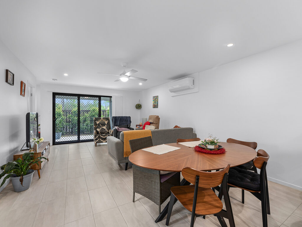 17 Amber Circuit, Ripley, QLD 4306
