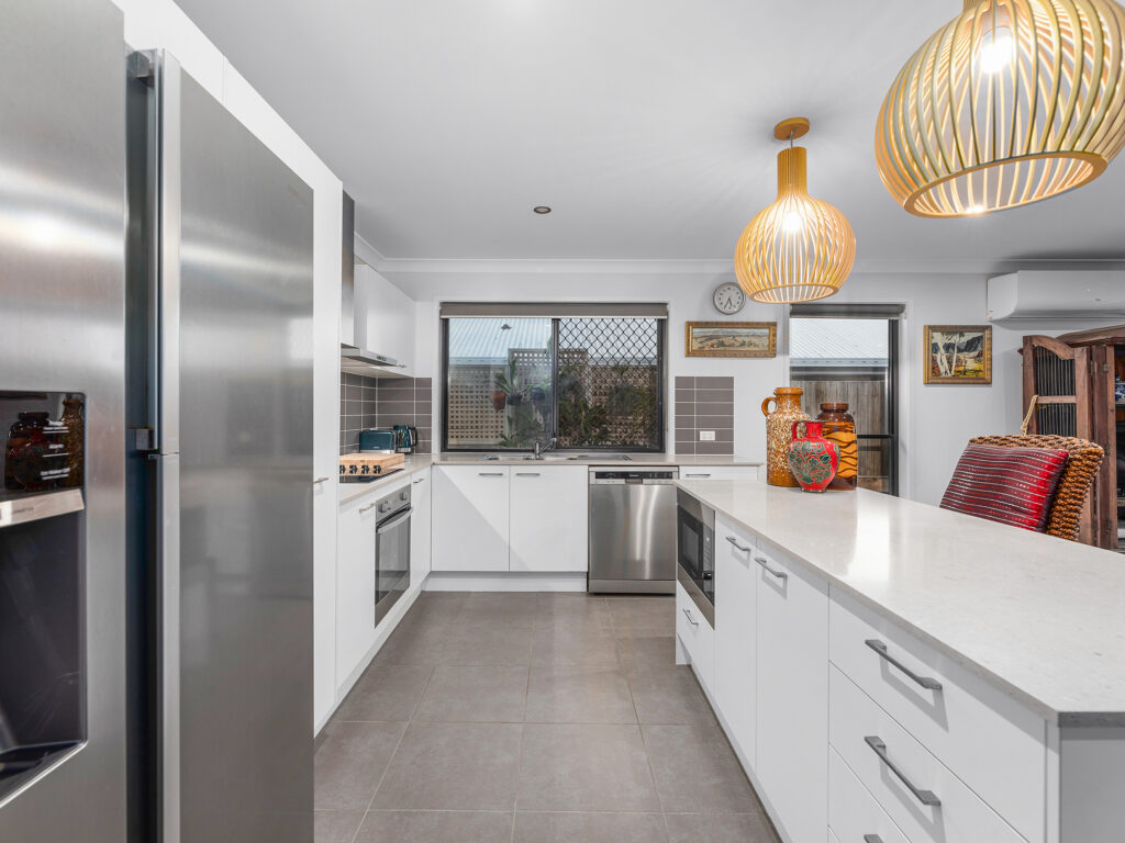 19 Brooking Rise, Ripley, QLD 4306