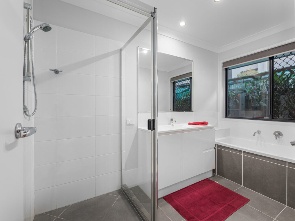 19 Brooking Rise, Ripley, QLD 4306