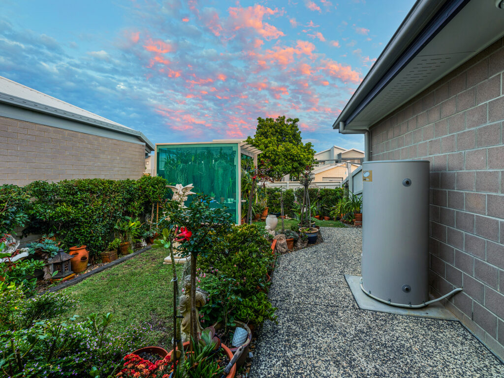 19 Brooking Rise, Ripley, QLD 4306