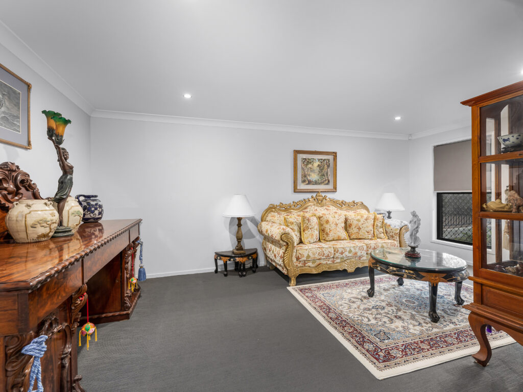 19 Brooking Rise, Ripley, QLD 4306