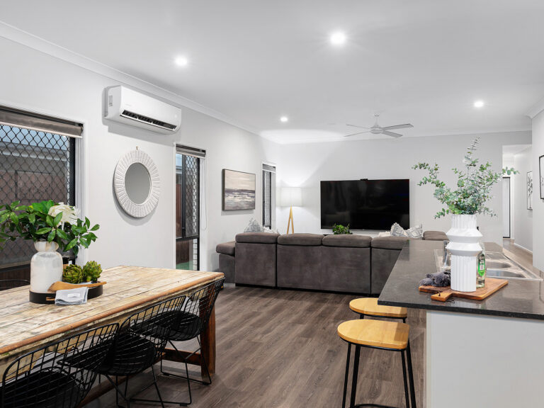 2 Waterfern Way, Ripley, QLD 4306