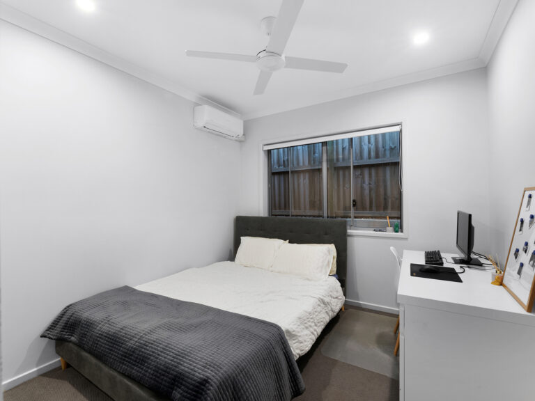 39 Cambridge Way, Ripley, QLD 4306