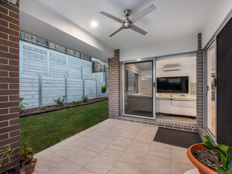 39 Cambridge Way, Ripley, QLD 4306
