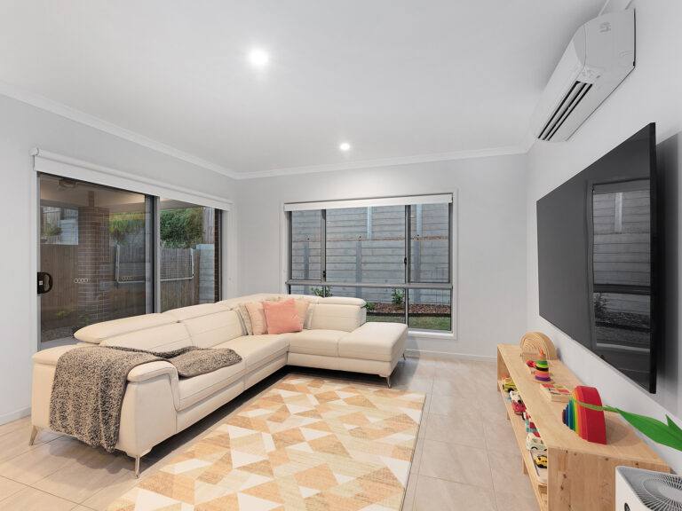39 Cambridge Way, Ripley, QLD 4306