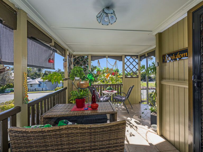 61 Brisbane Road, Newtown, QLD 4305