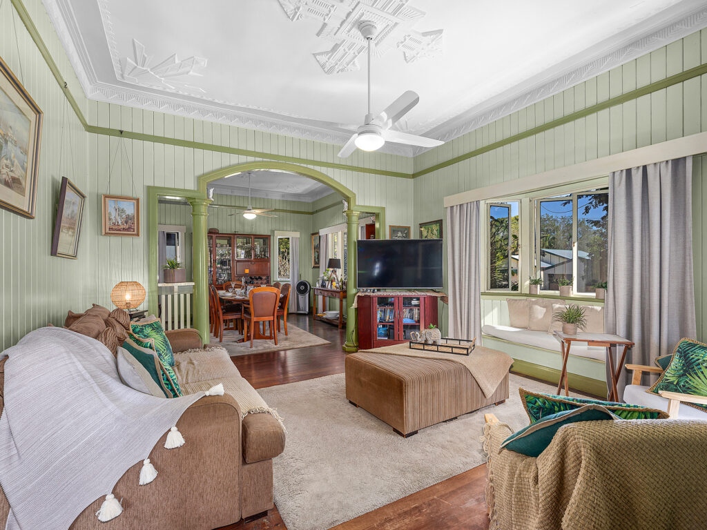 61 Brisbane Road, Newtown, QLD 4305