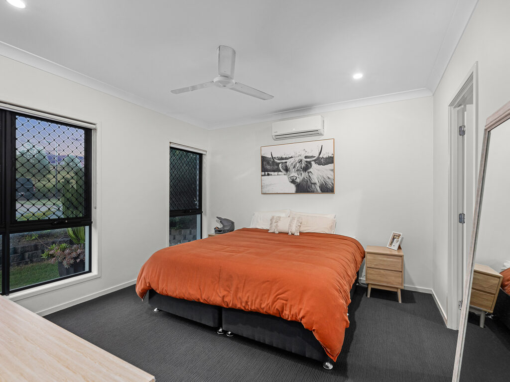 9 Heathcote Street, South Ripley, QLD 4306