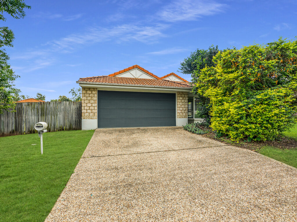24 Alfred Place, Springfield Lakes, QLD 4300