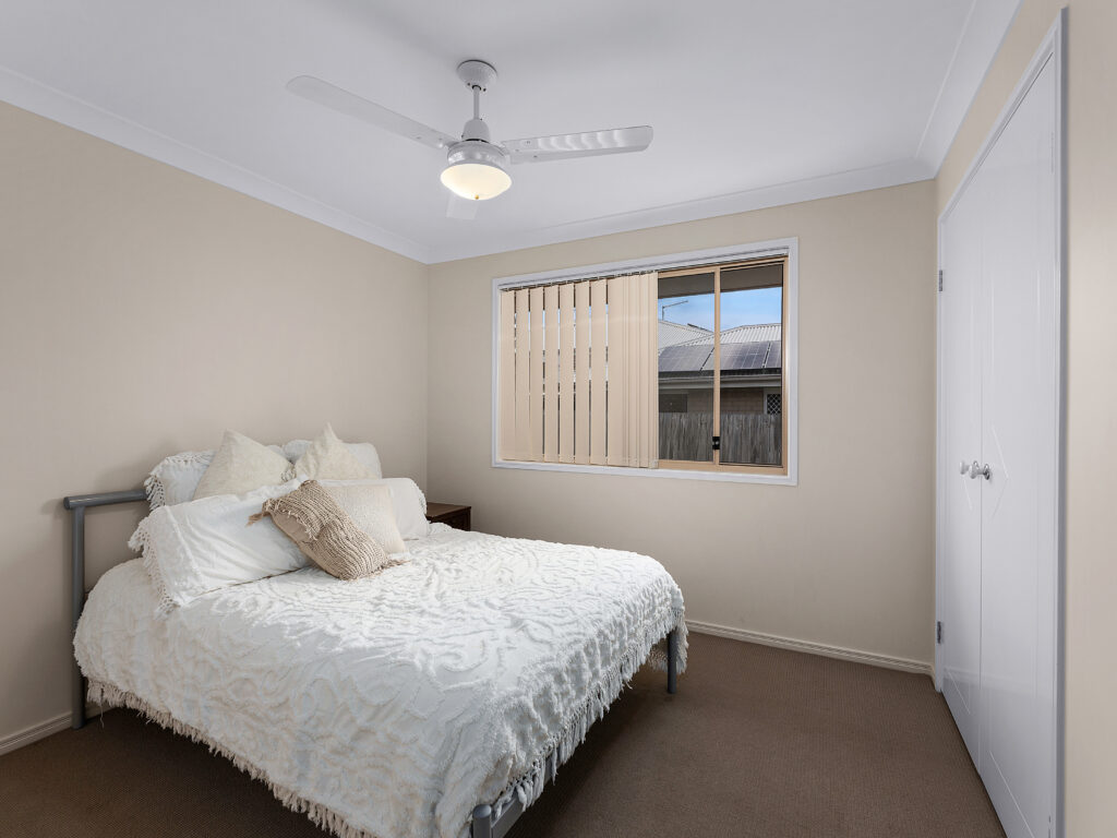 42 Banksia Drive, Raceview, QLD 4305