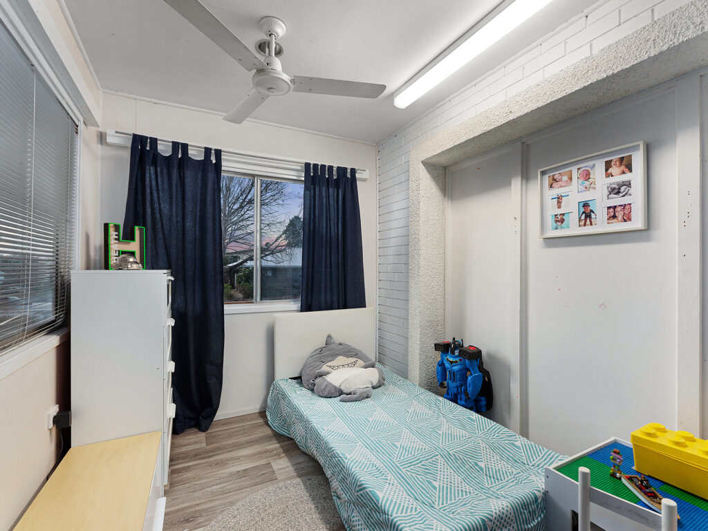 90 Wildey Street, Raceview, QLD 4305