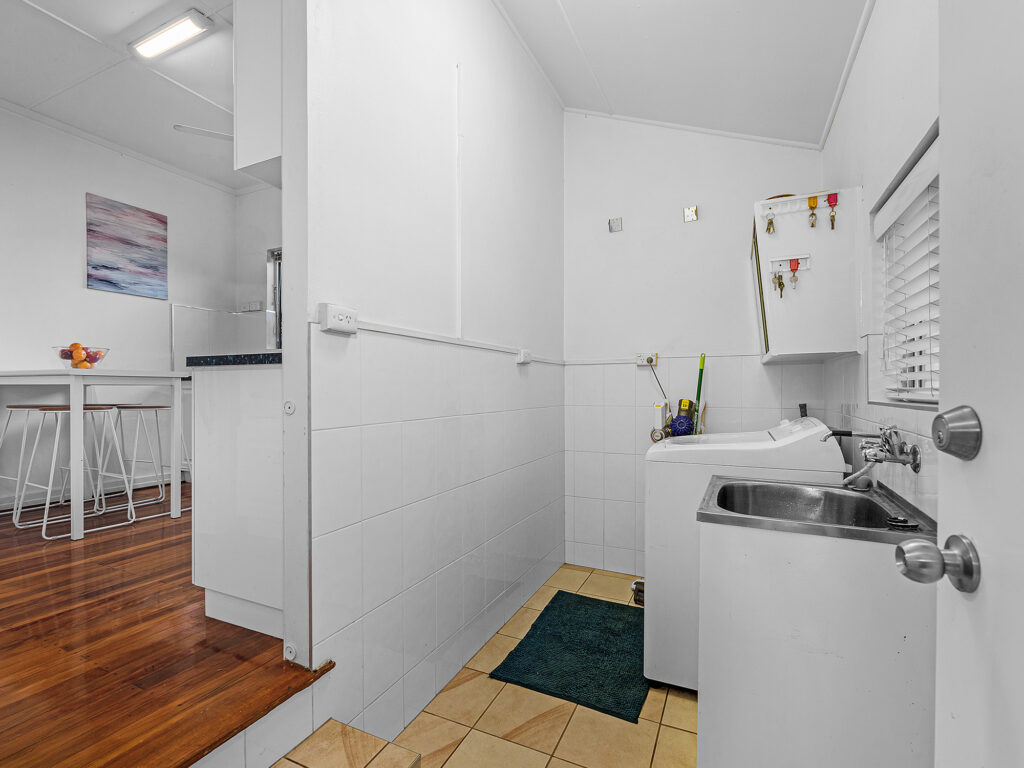 90 Wildey Street, Raceview, QLD 4305