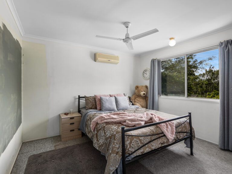 105 Mary Street, Blackstone, QLD 4304