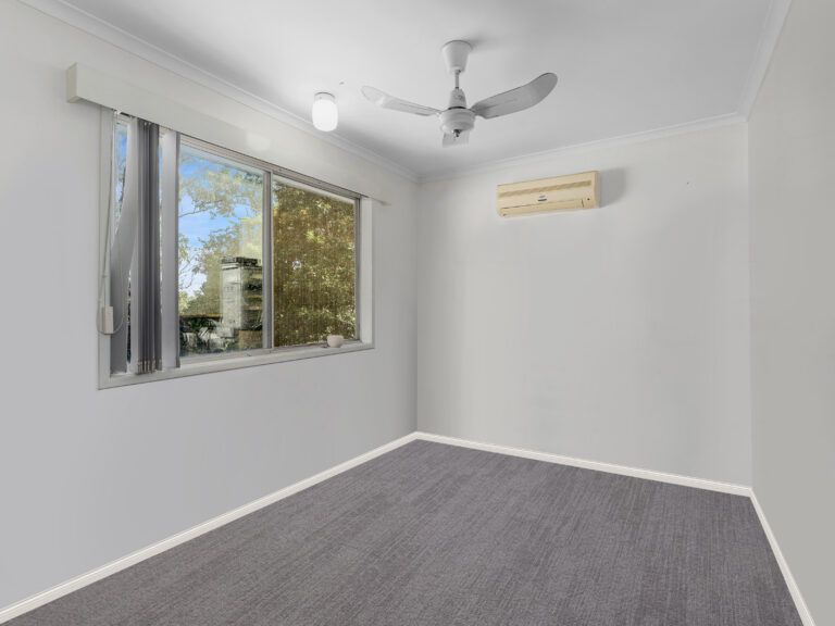 105 Mary Street, Blackstone, QLD 4304