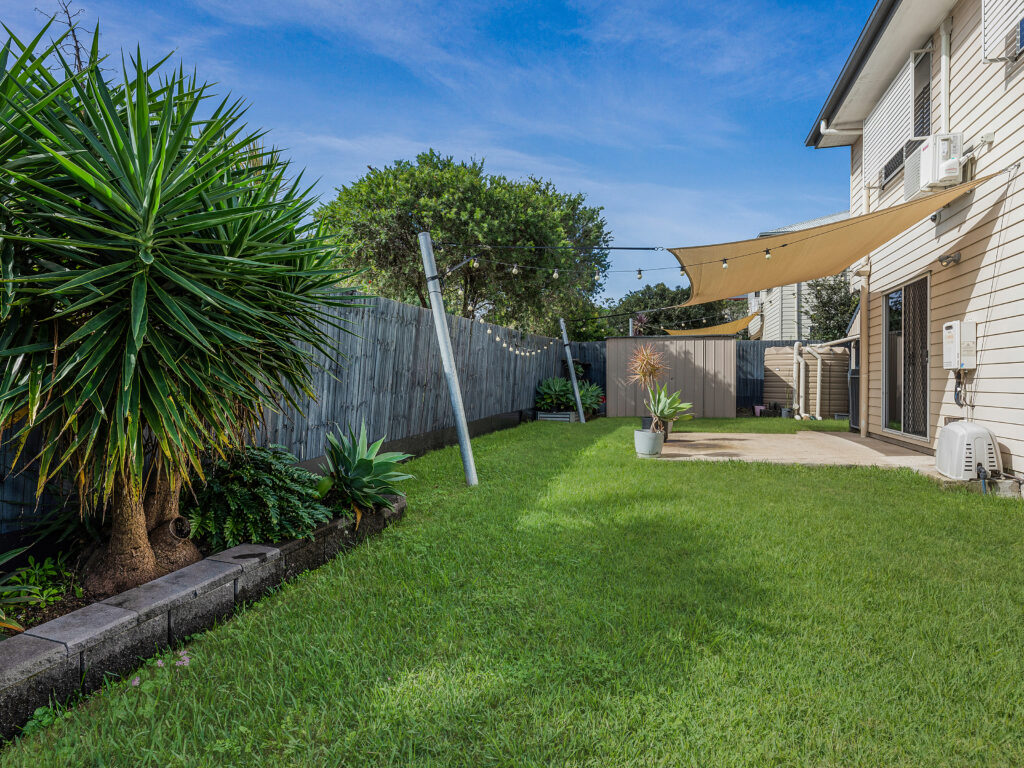 2A Trumpy Street, Silkstone, QLD 4304