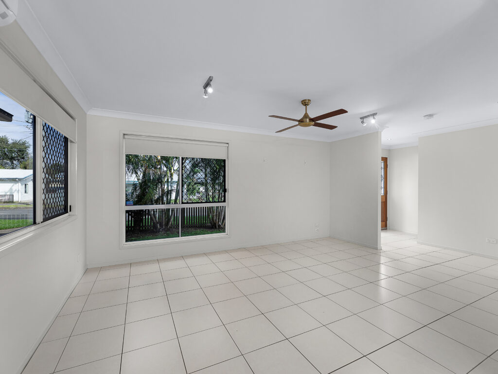 2A Trumpy Street, Silkstone, QLD 4304