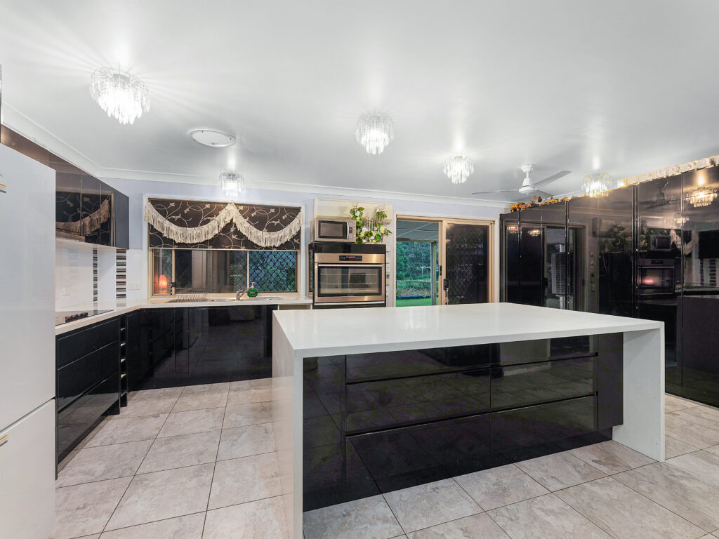 65 Blue Gum Drive, Lowood, QLD 4311