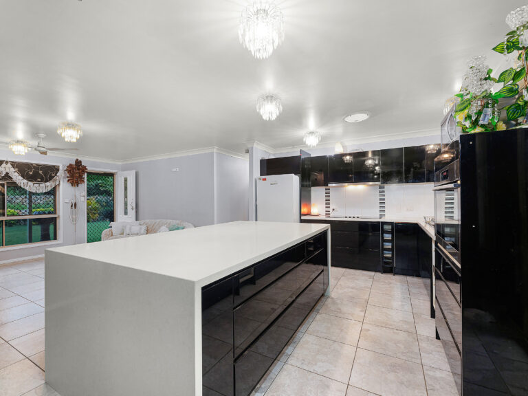 65 Blue Gum Drive, Lowood, QLD 4311