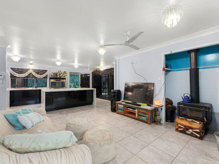 65 Blue Gum Drive, Lowood, QLD 4311