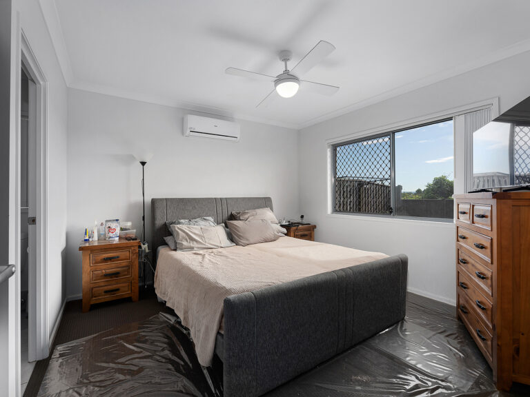 21 Pioneer Street, Redbank Plains, QLD 4301