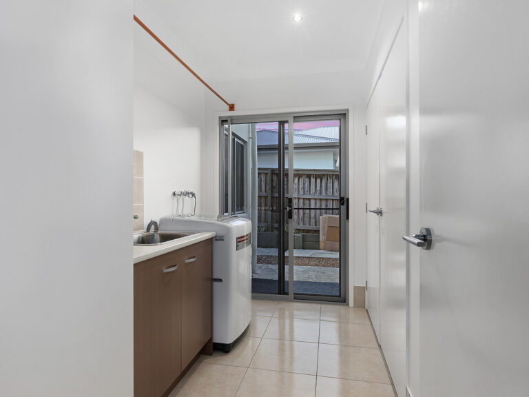 47 Lysterfield Rise, Upper Coomera, QLD 4209