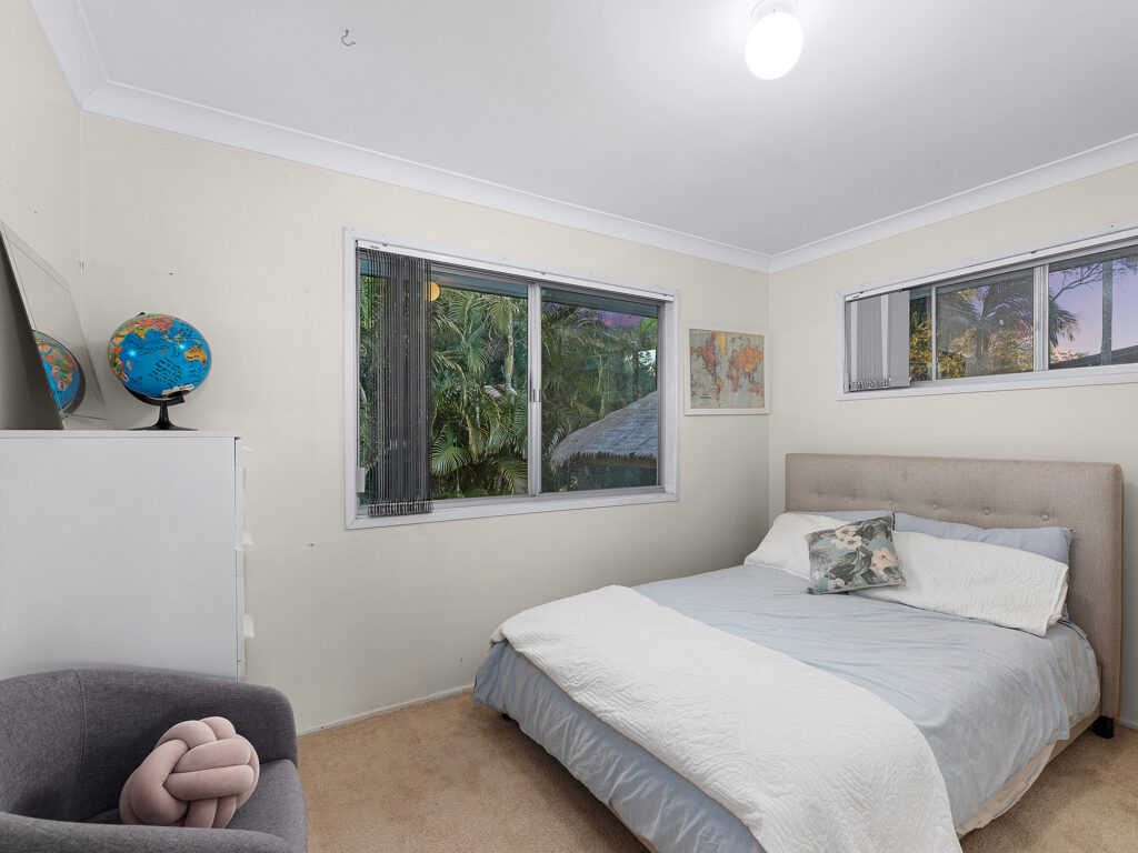 21 Addison Road, Camira, QLD 4300