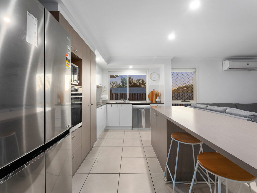 4 Cobbin Circuit, Redbank Plains, QLD 4301