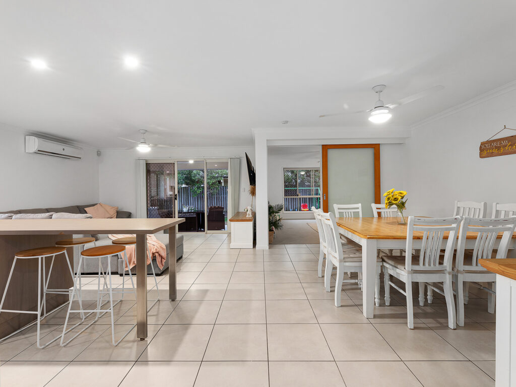 4 Cobbin Circuit, Redbank Plains, QLD 4301