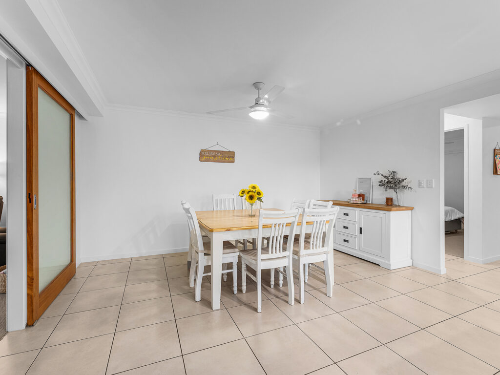 4 Cobbin Circuit, Redbank Plains, QLD 4301