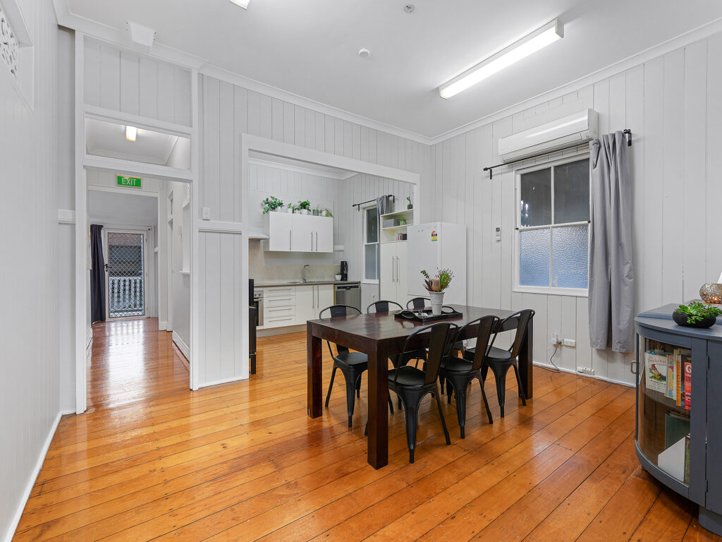 10 Stafford Street, Booval, QLD 4304