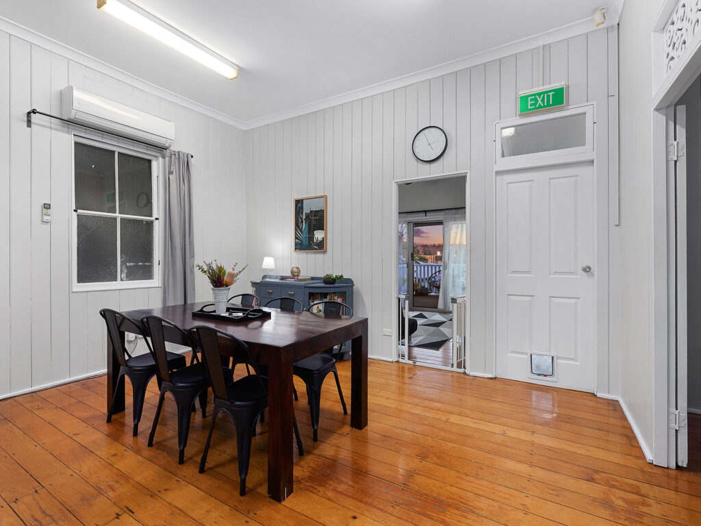 10 Stafford Street, Booval, QLD 4304