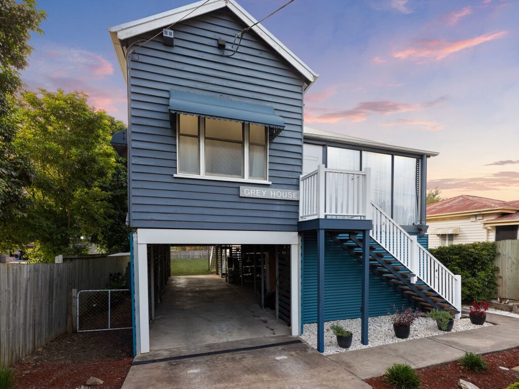 10 Stafford Street, Booval, QLD 4304