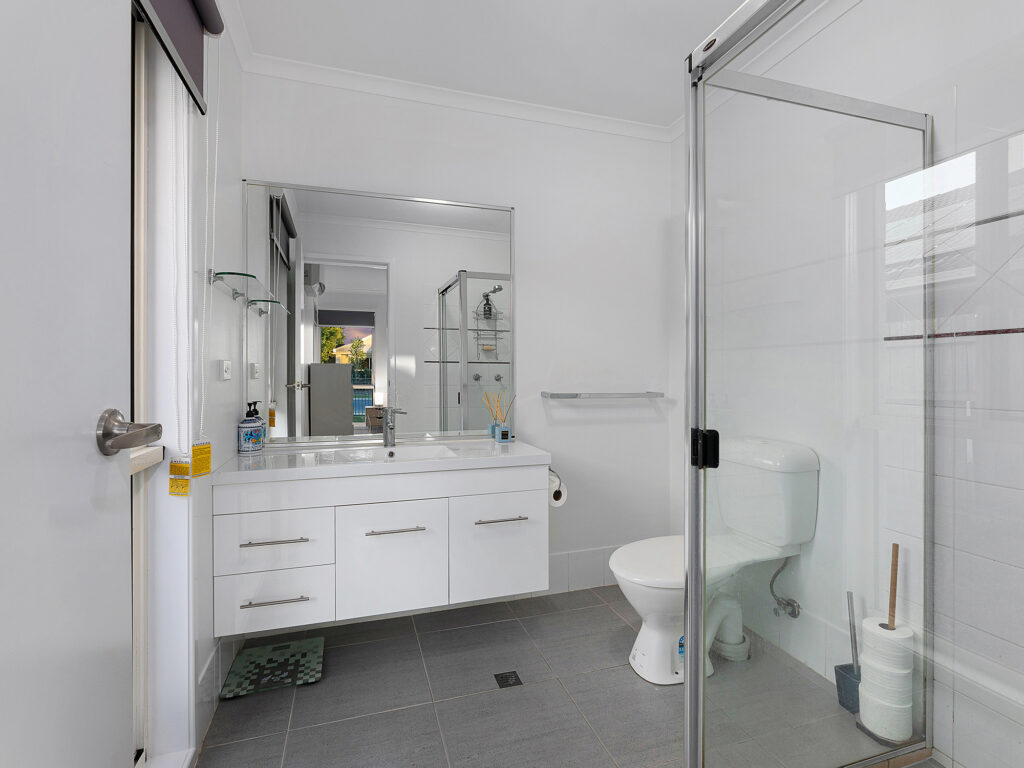 9 Ascot Avenue, Forest Lake, QLD 4078