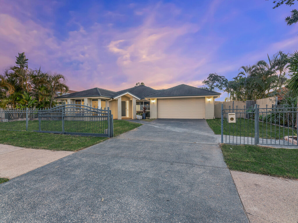 9 Ascot Avenue, Forest Lake, QLD 4078