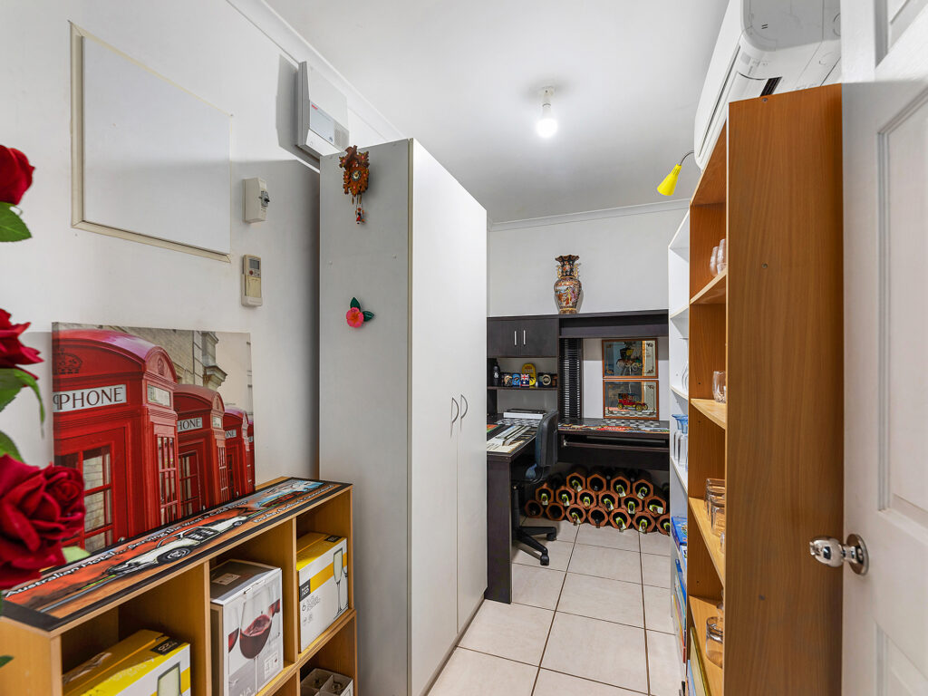 22-52 Beethams Road, Ironbark, QLD 4306