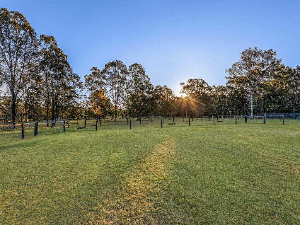 22-52 Beethams Road, Ironbark, QLD 4306