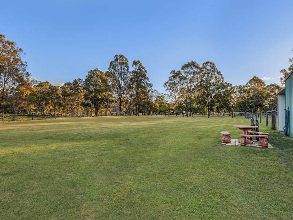 22-52 Beethams Road, Ironbark, QLD 4306