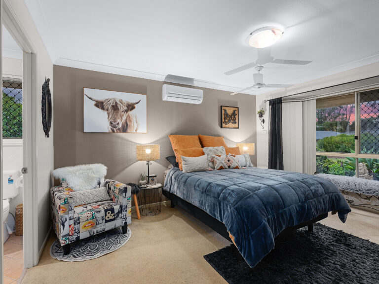 13 Chestnut Drive, Flinders View, QLD 4305