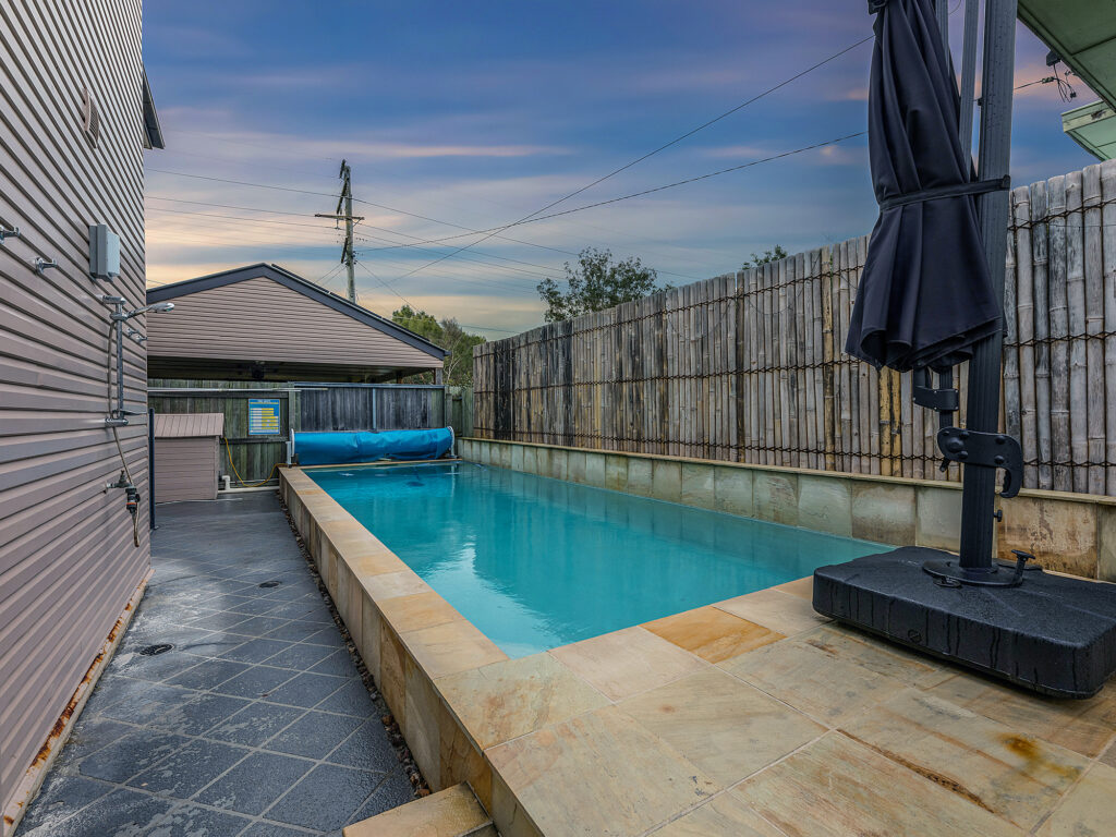 5 Chermside Road, Eastern Heights, QLD 4305