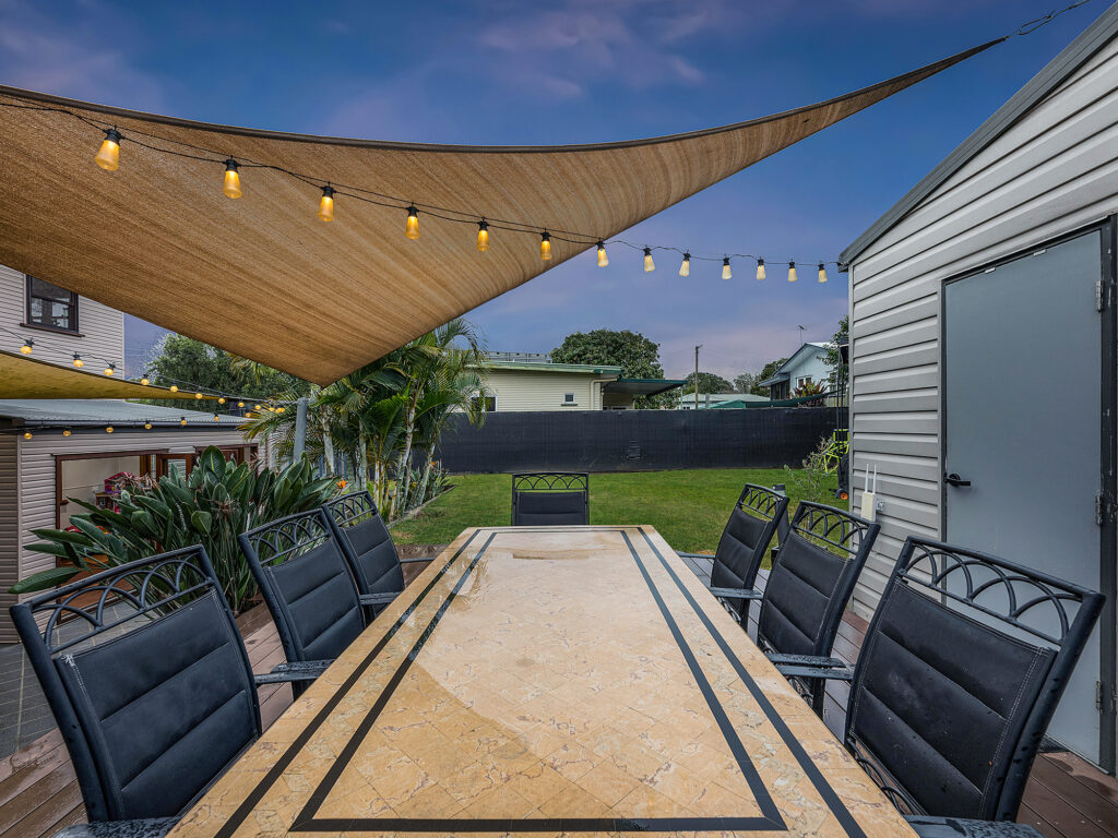 5 Chermside Road, Eastern Heights, QLD 4305