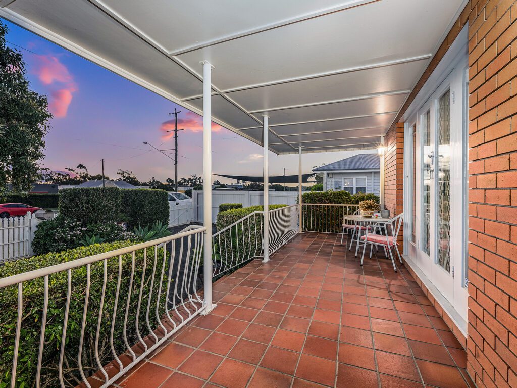 122 Lobb Street, Churchill, QLD 4305