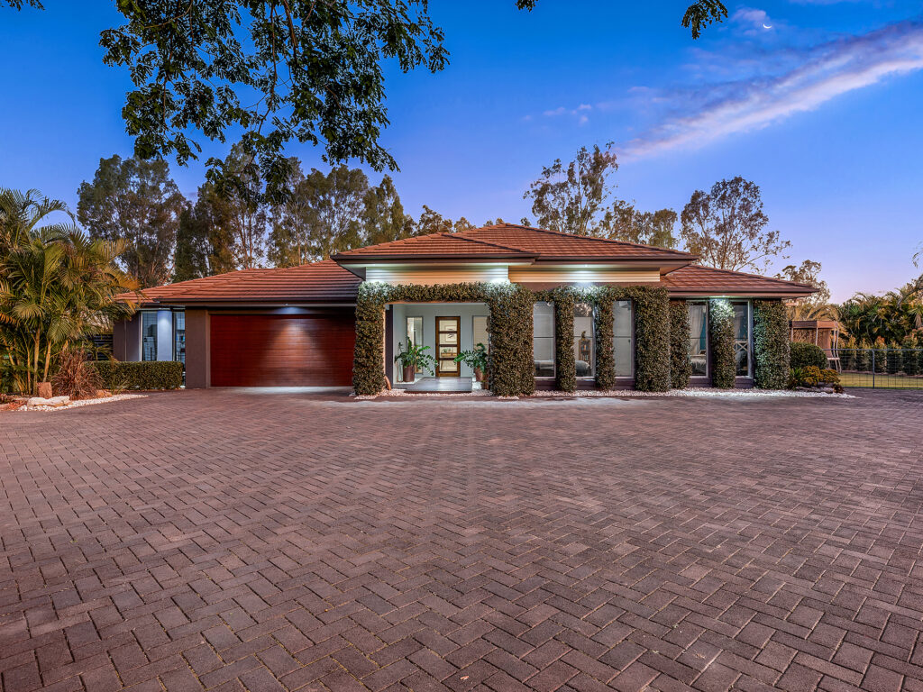 8 Kallatina Terrace, Karalee, QLD 4306