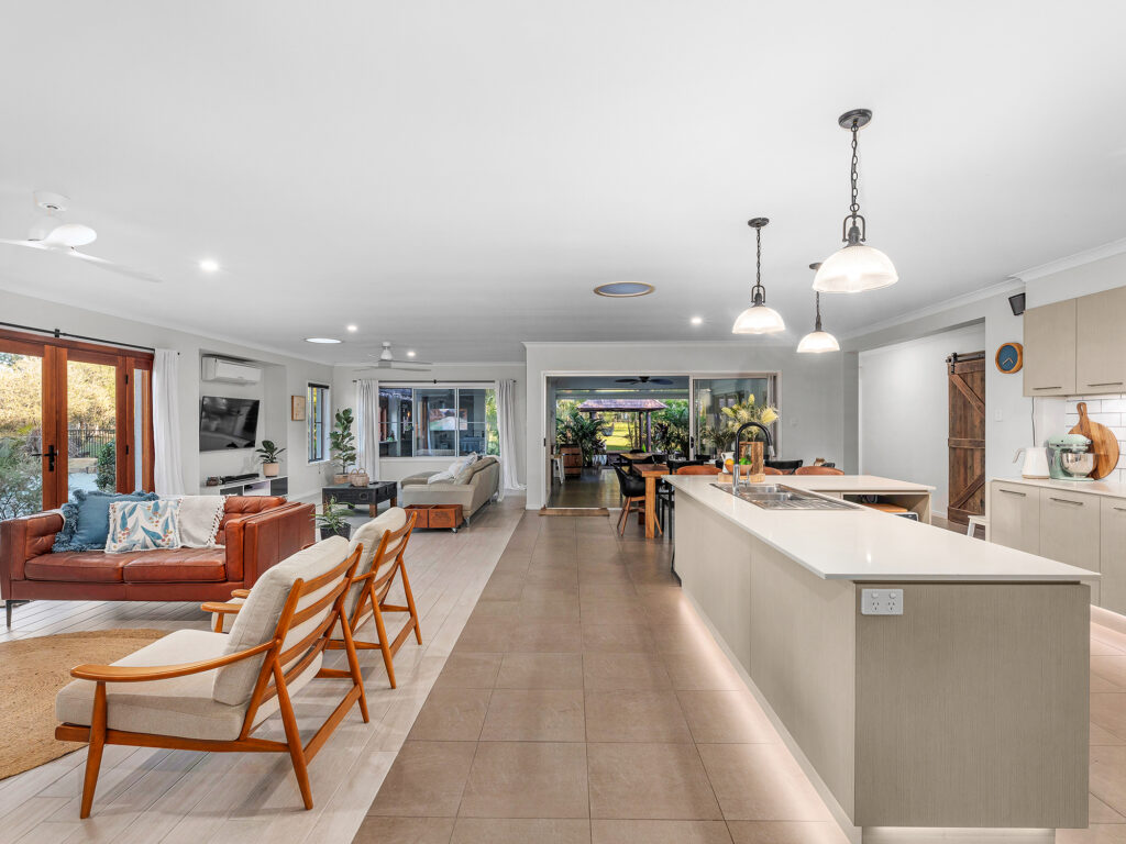 8 Kallatina Terrace, Karalee, QLD 4306