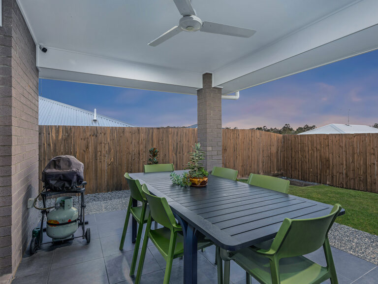 10 Gonula Crescent, Ripley, QLD 4306