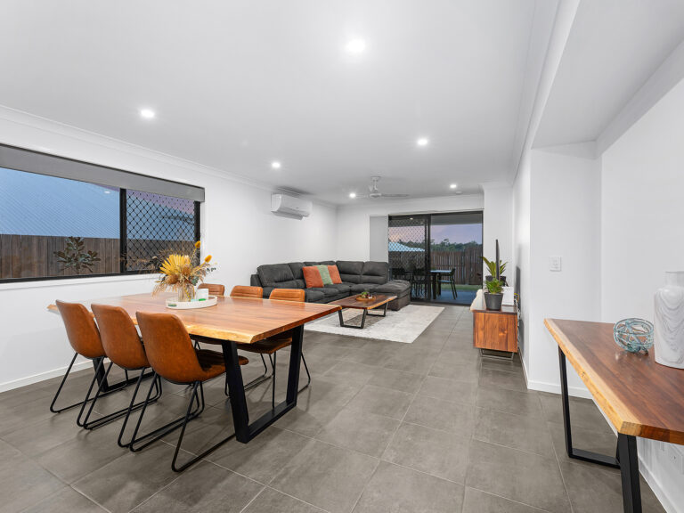 10 Gonula Crescent, Ripley, QLD 4306