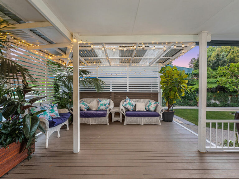 18 Amara Crescent, Forest Lake, QLD 4078